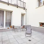 Friendly In Apartamento Praga