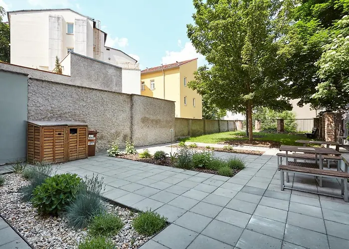 Friendly In Apartament *