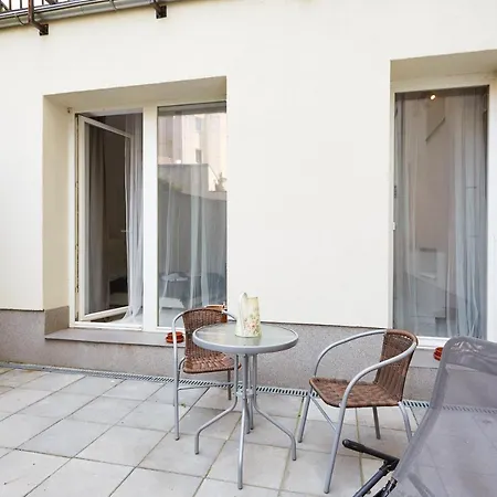Friendly In Apartment Prague