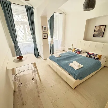 Friendly In Apartment