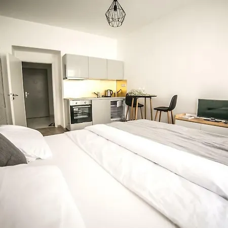 Apartment Friendly In